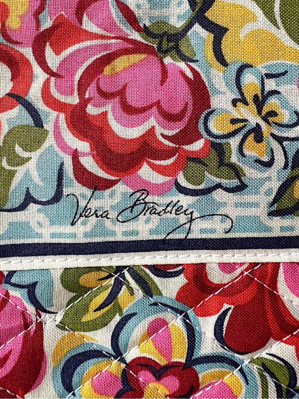VERA BRADLEY 17” HARD SHELL QUILTED LAPTOP CASE PORTFOLIO HOPE GARDEN - Picture 15 of 15